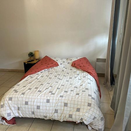 Studio A 2 Pas Du Metro Clichy Dış mekan fotoğraf