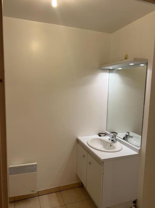 Studio A 2 Pas Du Metro Clichy Dış mekan fotoğraf